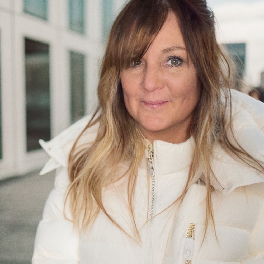 Meet your Posher, Brenda